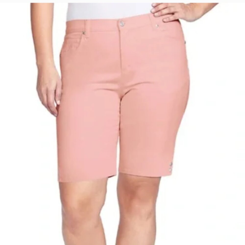Gloria Vanderbilt Amanda Coral All Around Slimming Effect Bermuda Short 16